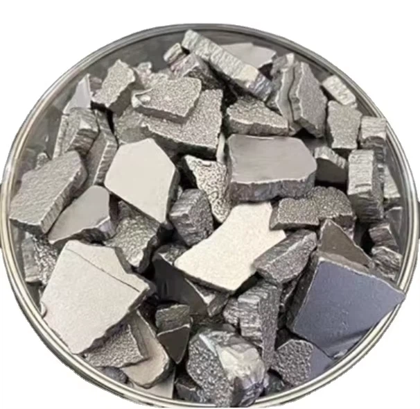 Visokokvalitetna niska nečistoća visoke čistoće elektrolitičke ćelije 2-3 mm debljina 40 mm Dužina elektrolitička čisto željezo pahuljice